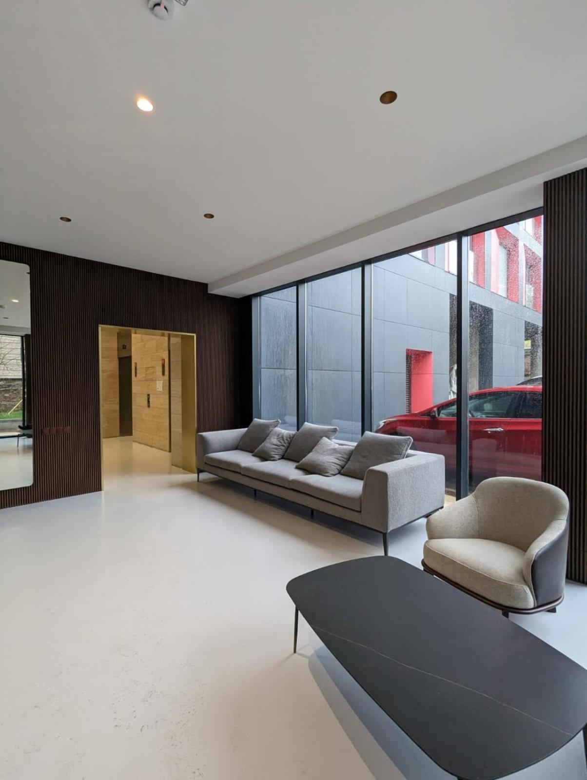 Tbilisi Hilton Apartment Экстерьер фото