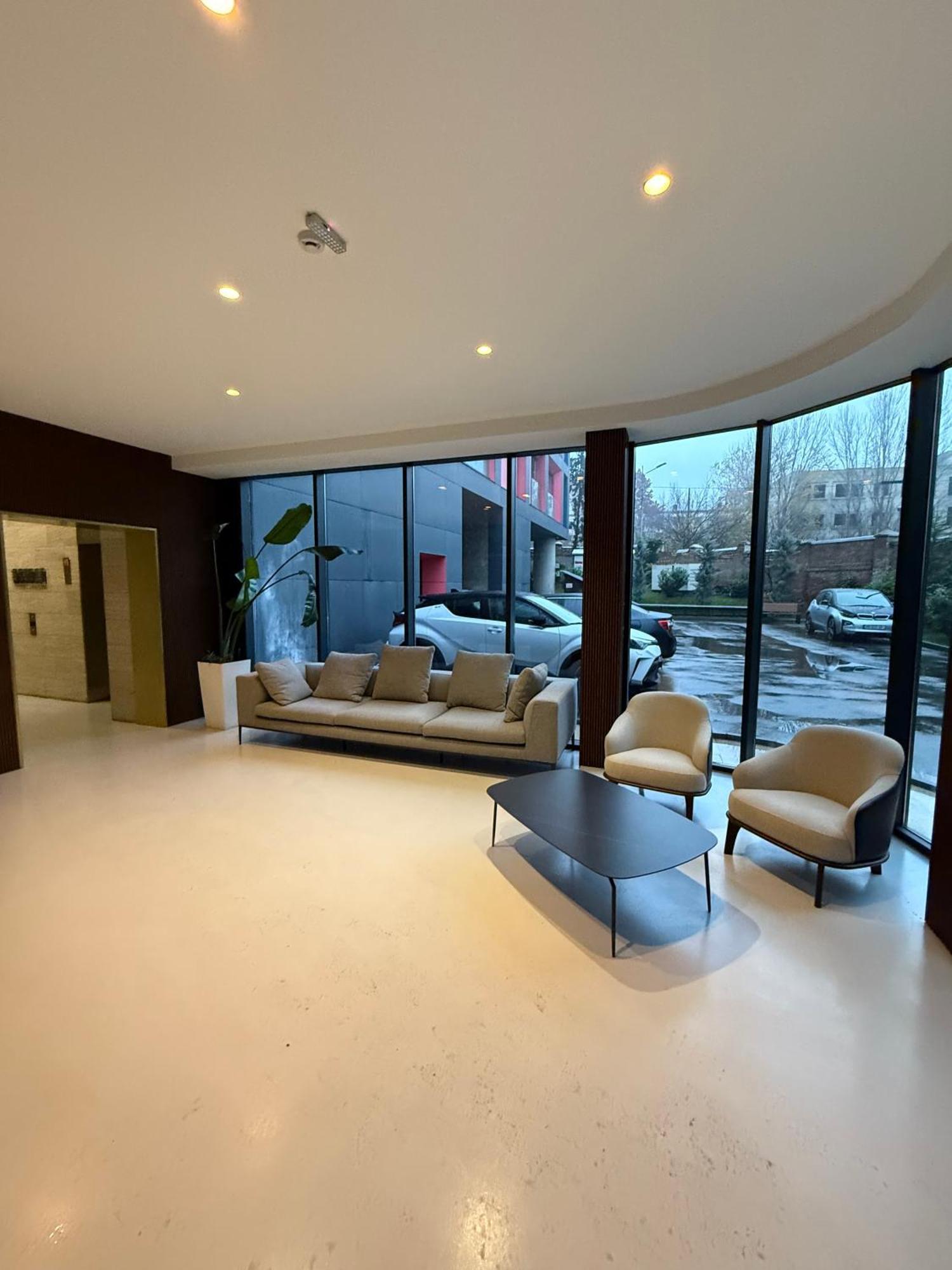 Tbilisi Hilton Apartment Экстерьер фото