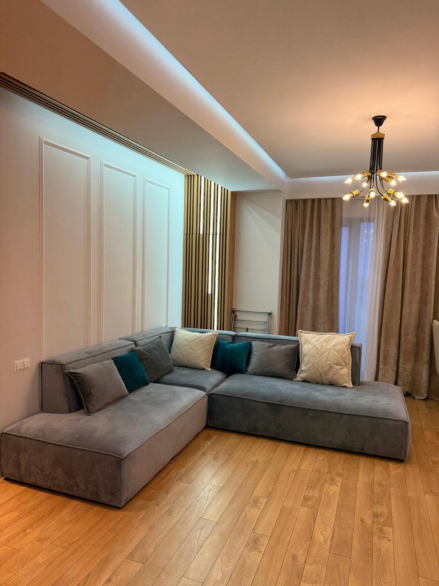 Tbilisi Hilton Apartment Экстерьер фото