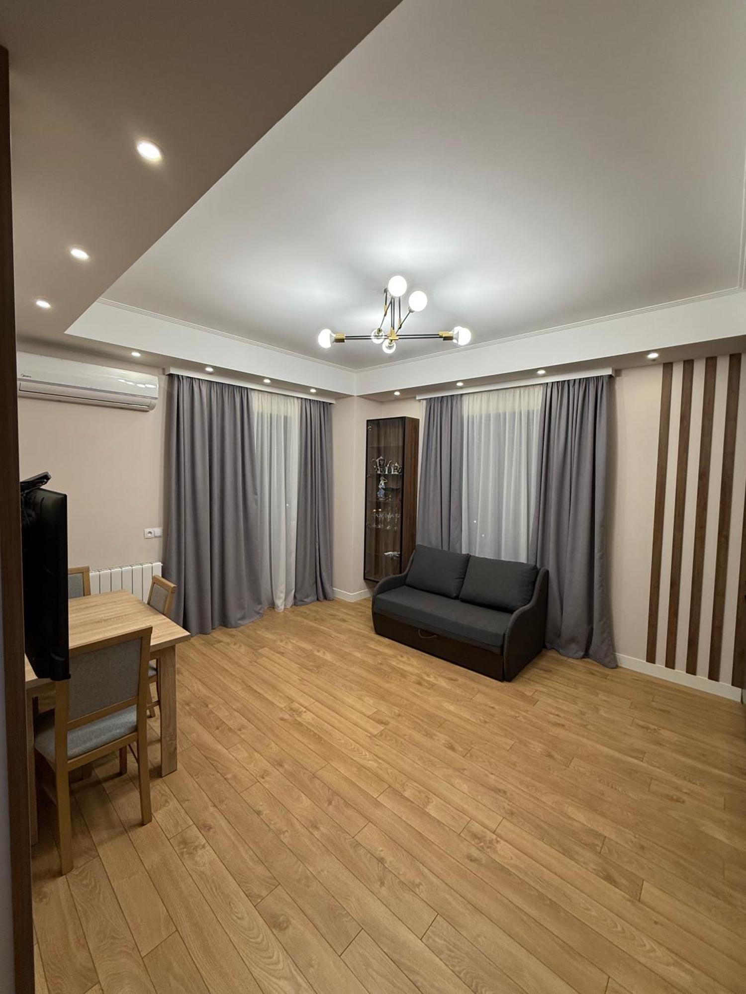 Tbilisi Hilton Apartment Экстерьер фото